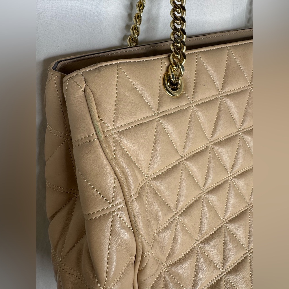 Michael Kors Soft Pink Leather Medium Scarlett Quilted Messenger Purse - Picture 8 of 12